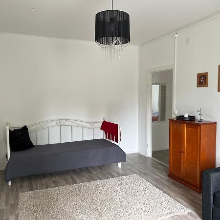Apartment Huvilakatu Kokkola  Bagian luar foto